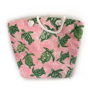 NWT! Super cute ❤️❤️ Tommy Bahama Turtle canvas tote bag!